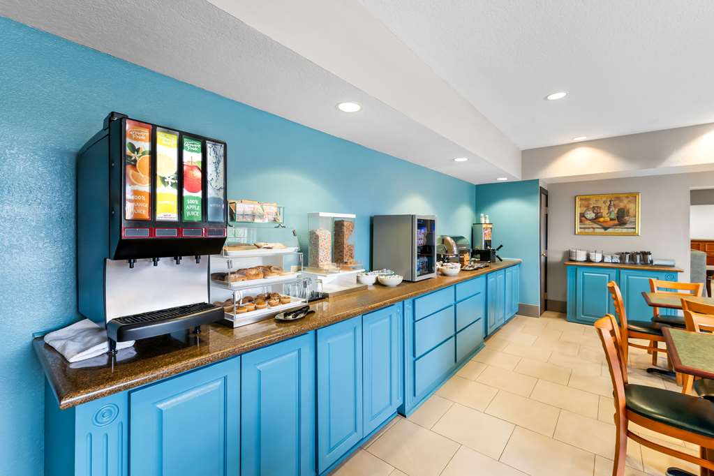 Country Inn & Suites by Radisson Hot Springs AR - photo 39
