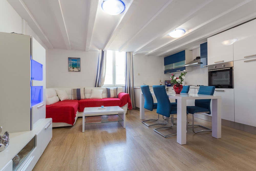 Dubrovnik Dream Guest house — 4-Star Luxury Hotel in Dubrovnik, Croatia