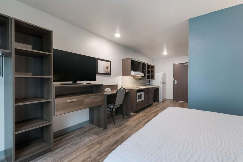 Woodspring Suites Philadelphia Northeast - photo 11