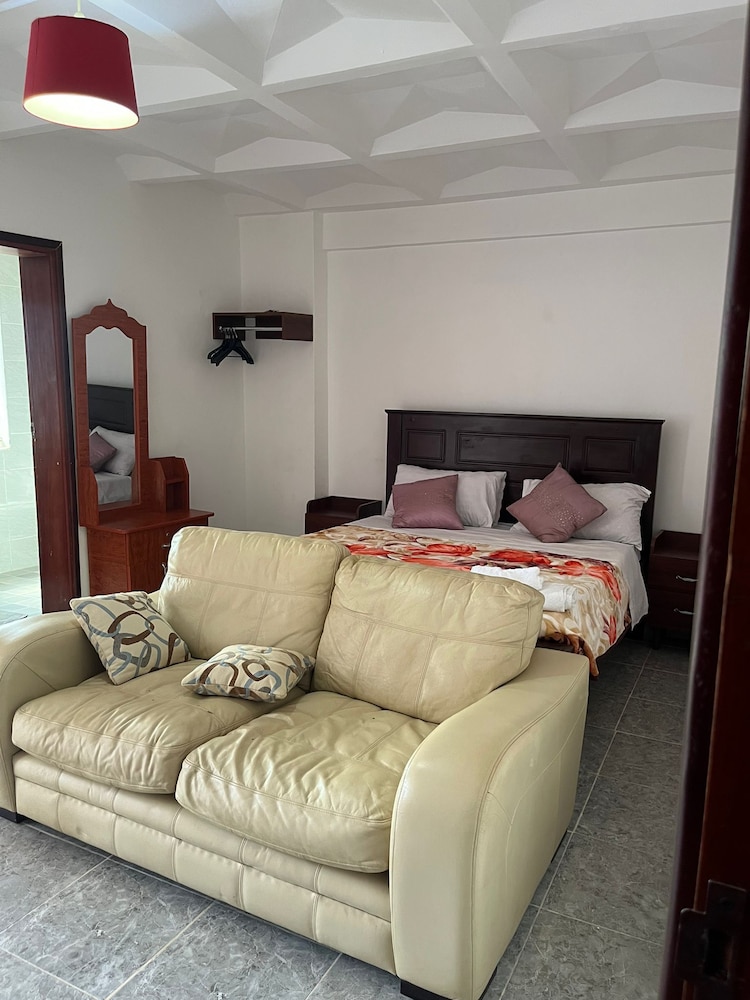 Ingrid's Place - carbon neutral hotel in Kampala