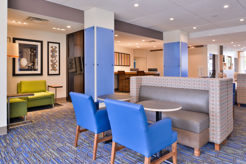 Holiday Inn Express & Suites Mall of America MSP Airport by IHG - photo 41