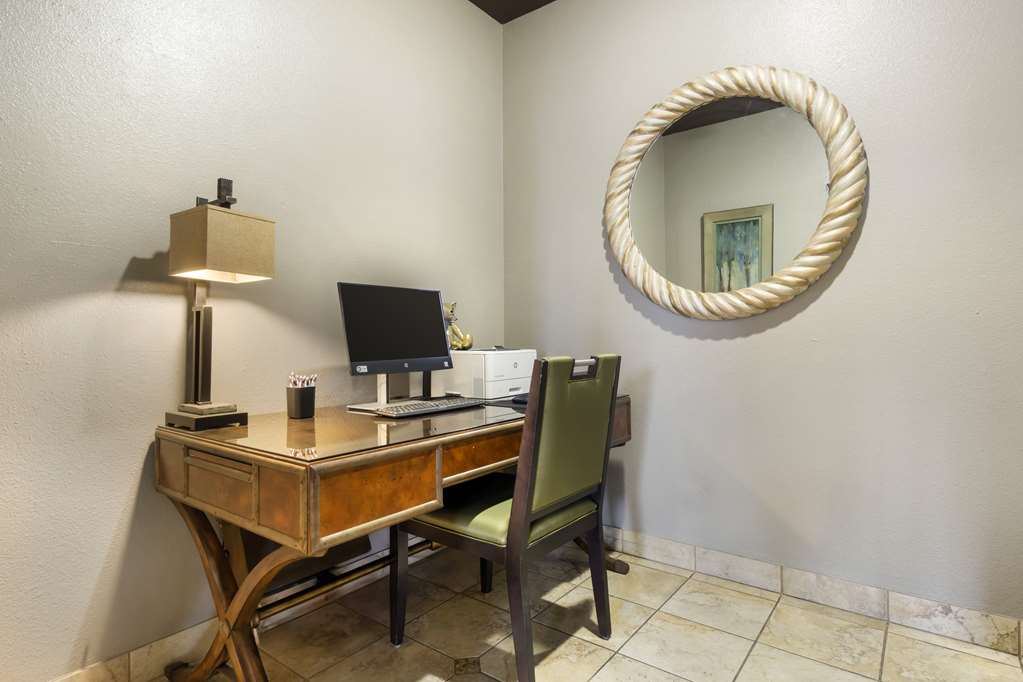Best Western Plus Yakima Hotel - photo 53