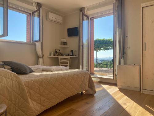 Podere Belsogno Camera Lavanda in Montalcino, Italy