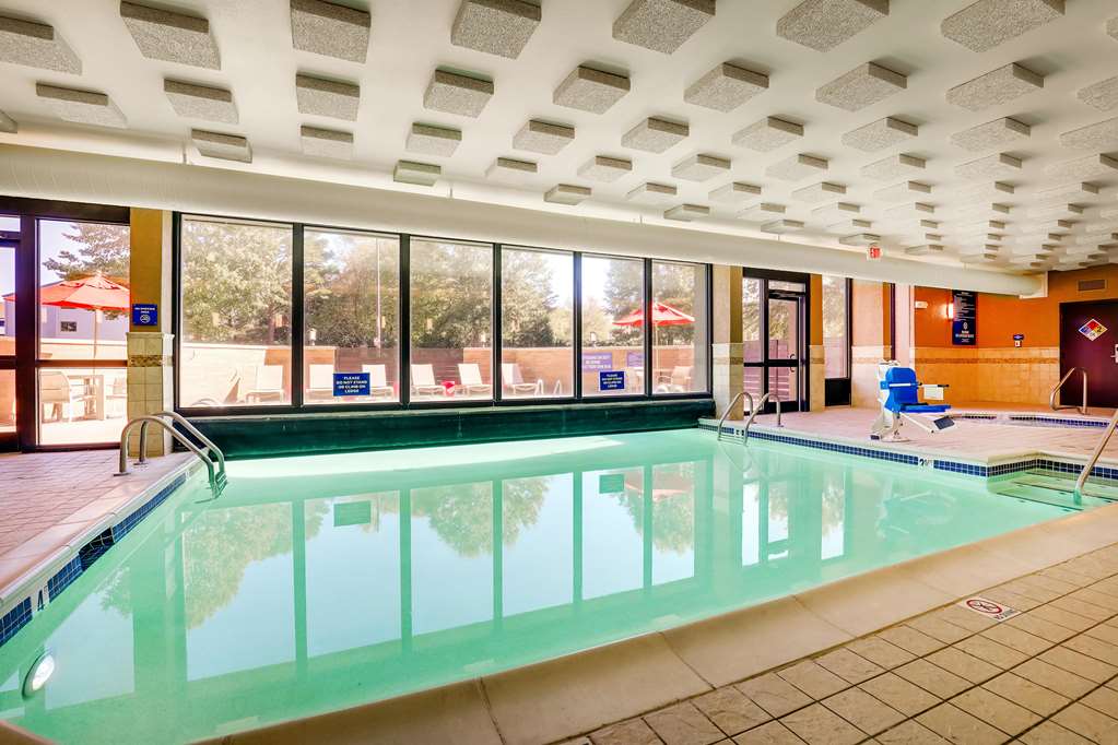 Drury Inn & Suites Charlotte University Place - photo 55