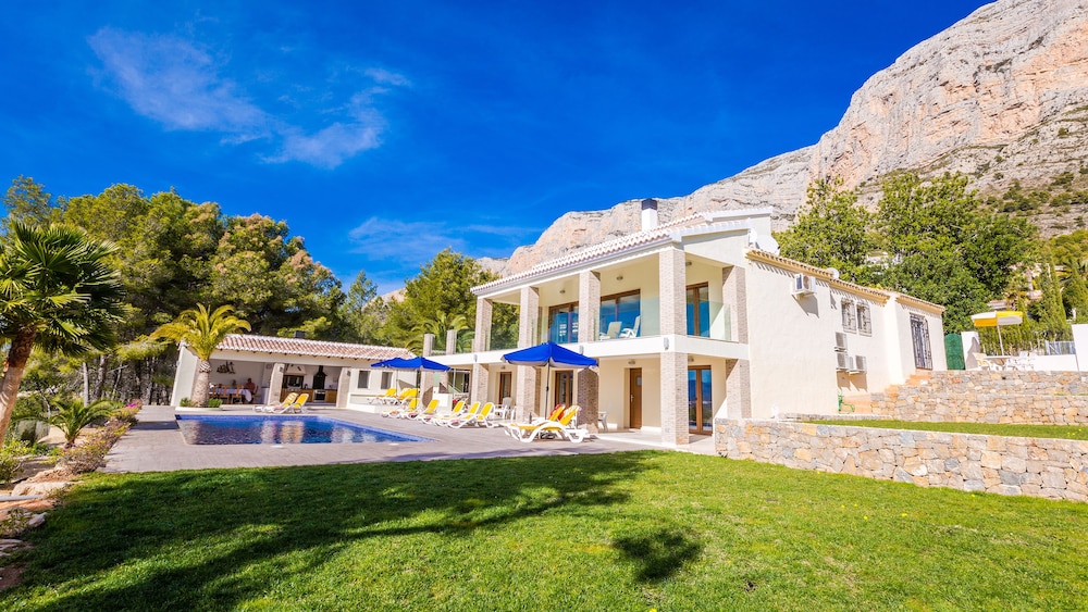La Casa Tranquila — 4-Star Luxury Hotel in Javea, Spain