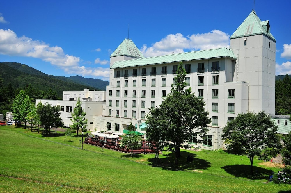 Blue Ridge Hotel in Toyooka, Japan