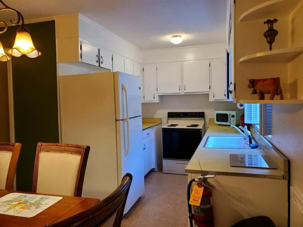 Meadowlark Motel with Restaurant & Bar - photo 34