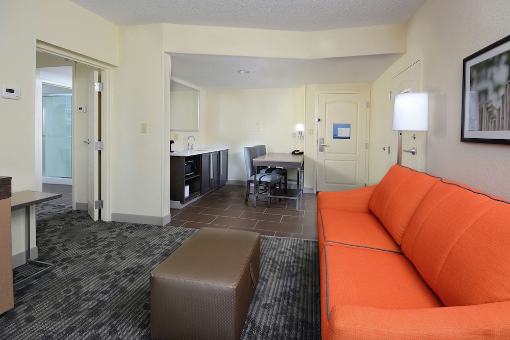 Hampton Inn & Suites Greenville Spartanburg I 85 SC - photo 16