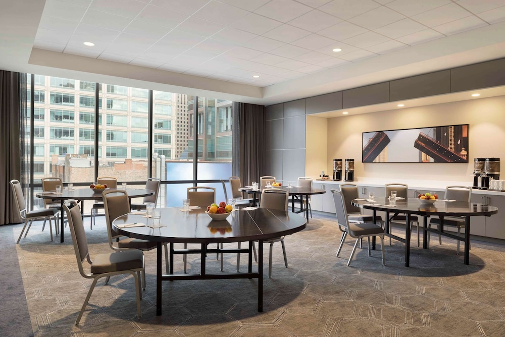 Homewood Suites by Hilton Chicago West Loop Fulton Mkt Area - photo 30