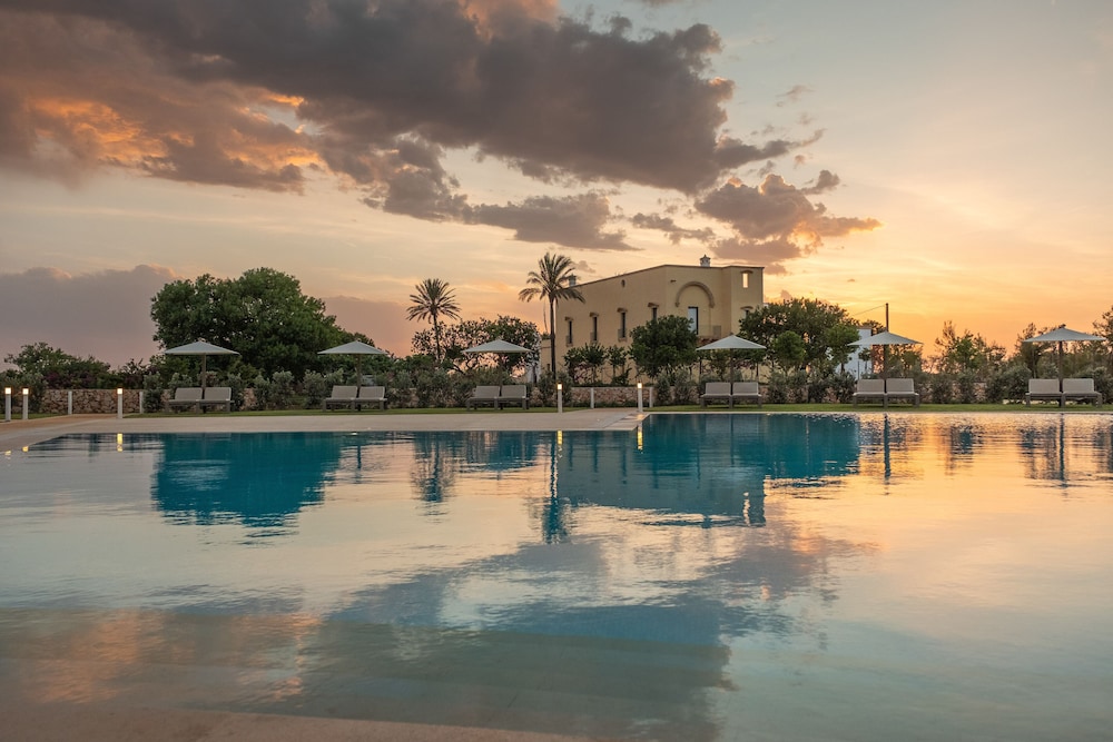 Tenuta Rocci Cerasoli — hotel in Parabita