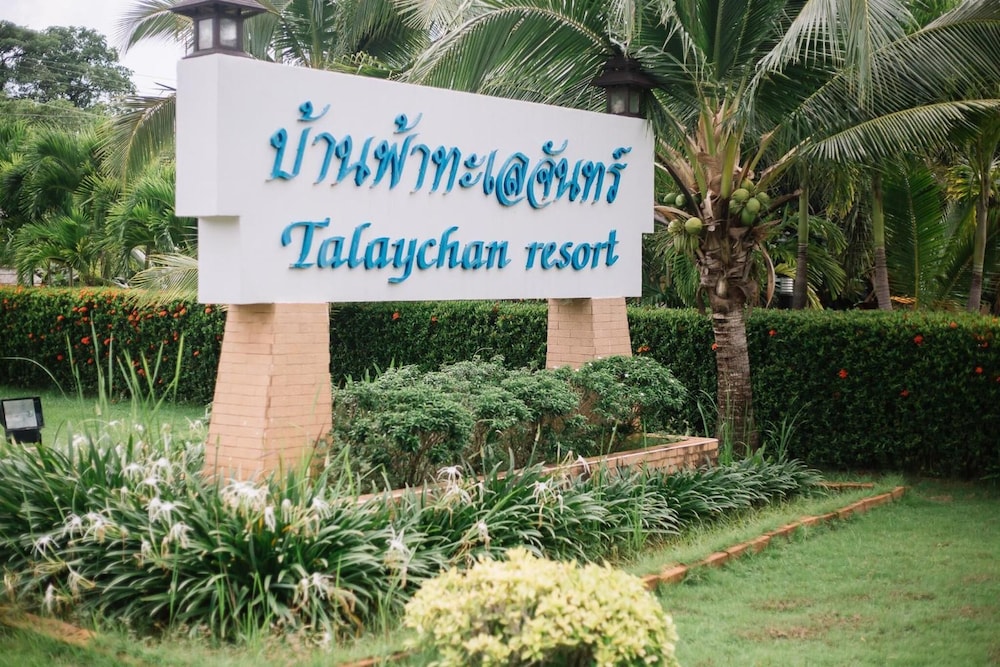 Baan Faa Talaychan Resort in Tha Mai, Thailand