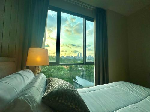 Elegant & Low Rise 2 Bedrooms