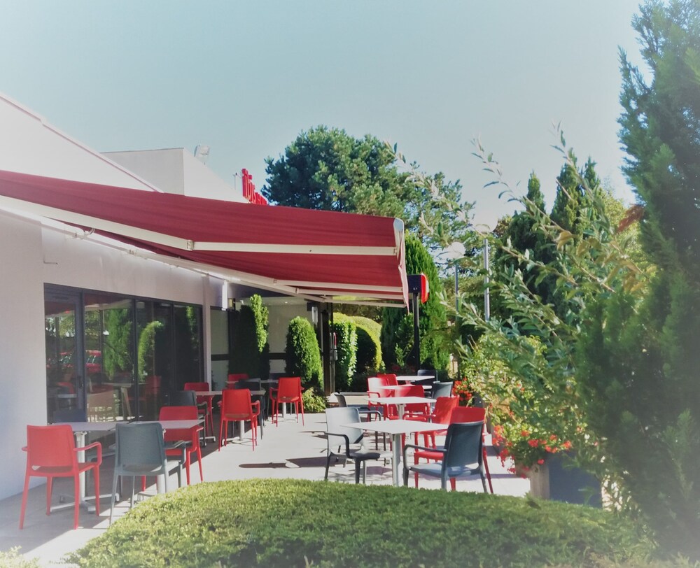 ibis Nuits Saint Georges - carbon neutral hotel in Nuits-Saint-Georges