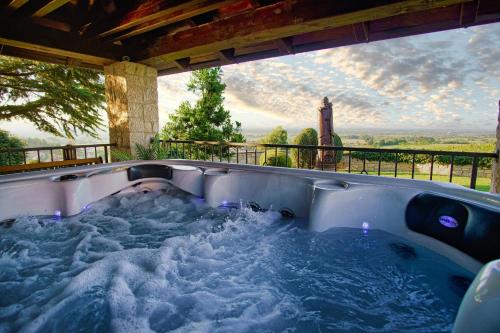 Villa Toscana with jacuzzy — 5-Star Luxury Hotel in Varazdin, Croatia