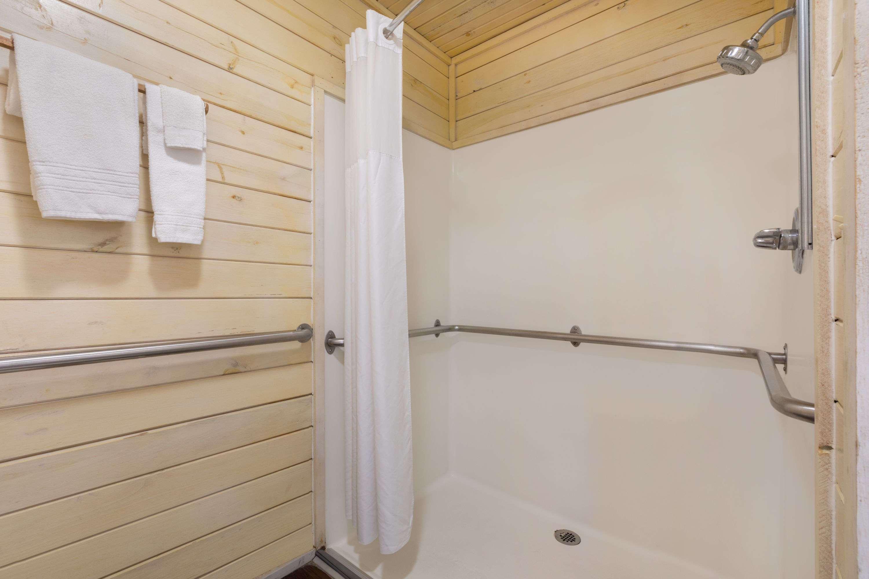 Travelodge Inn and Suites by Wyndham San Antonio Airport - photo 19