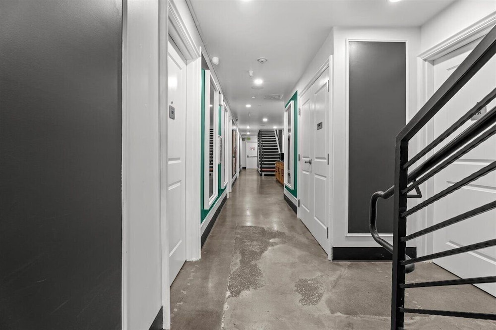 Le Bon Hotel Hollywood - photo 16