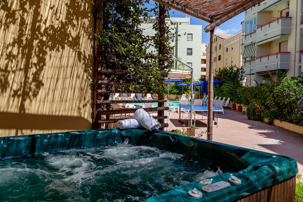 Rina Hotel in Alghero, Italy