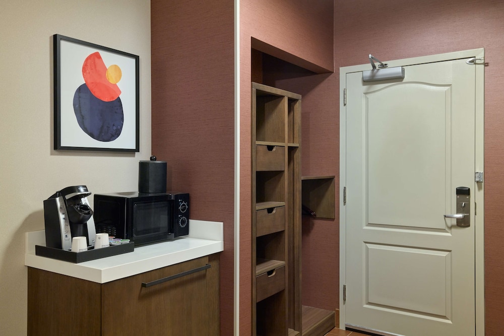 Hilton Garden Inn Bloomington - photo 20