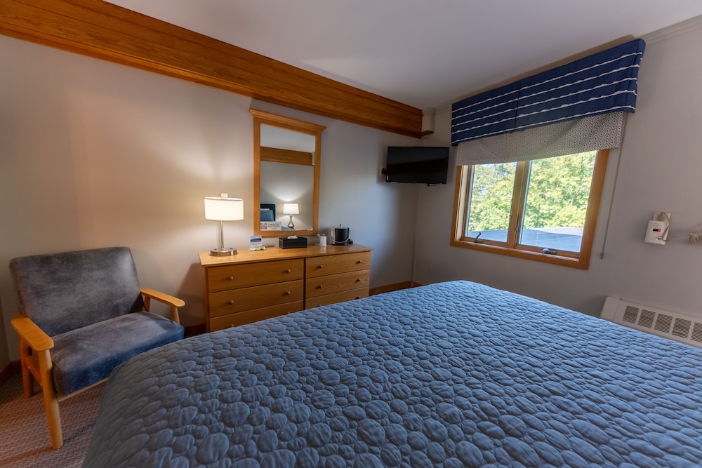 Sugarloaf Inn - photo 6