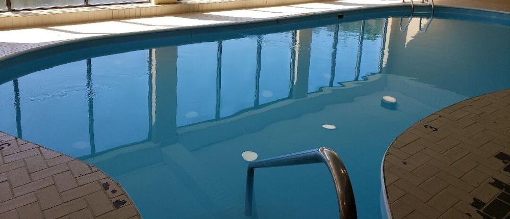 Chateau Resort & Conference Center - photo 19