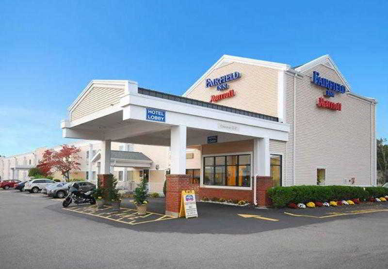 Fairfield Inn - photo 2