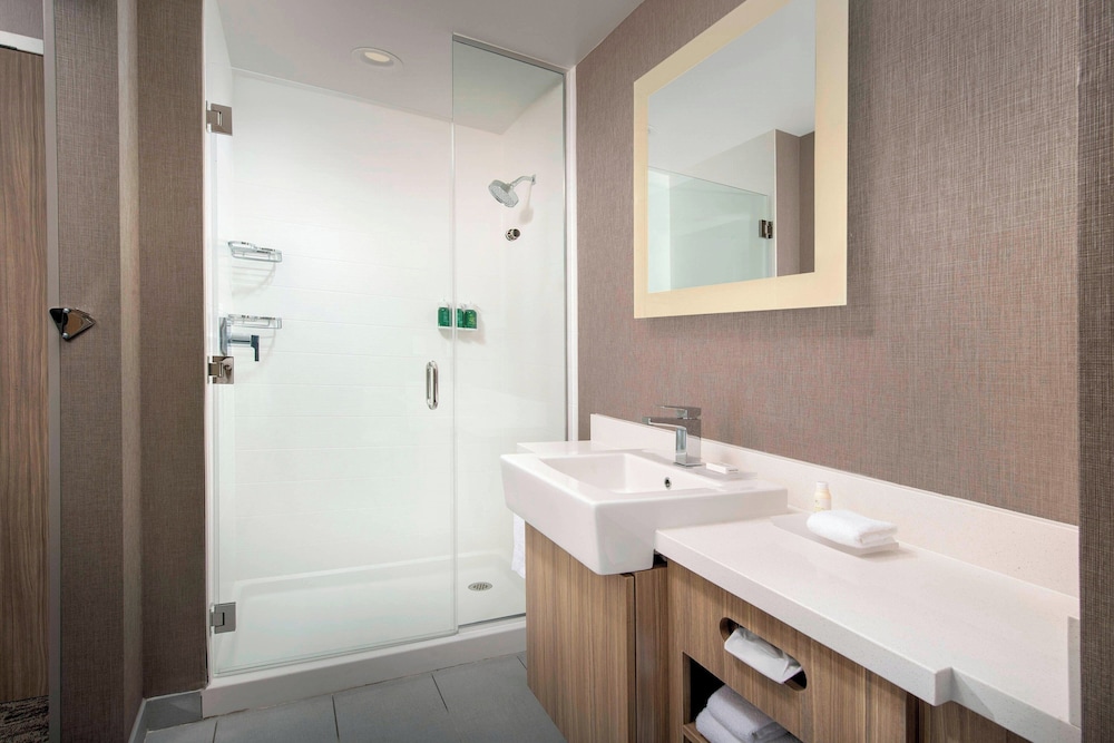SpringHill Suites by Marriott Punta Gorda Harborside - photo 12