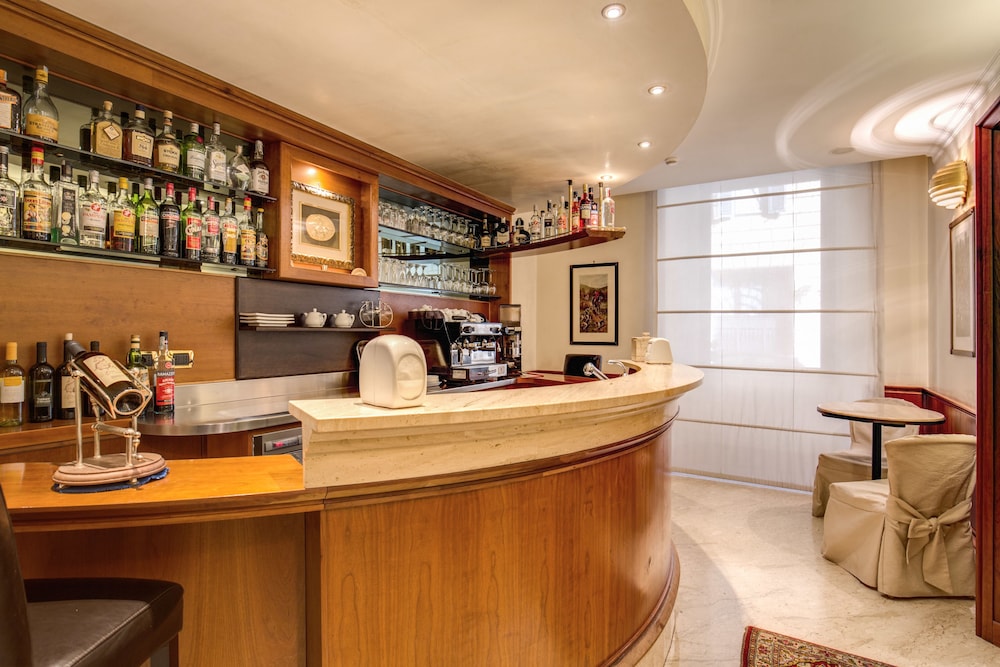 מזון ומשקאות