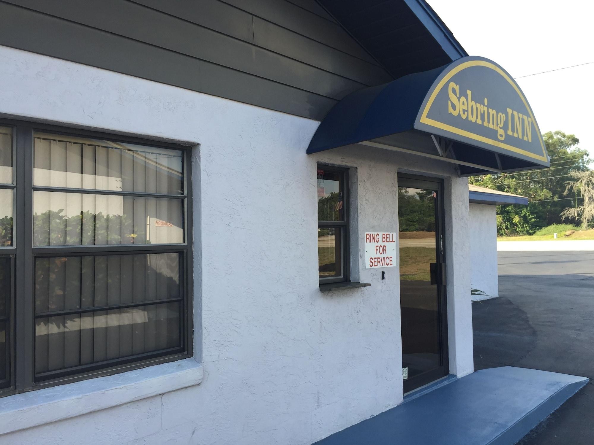 Sebring Inn - photo 2
