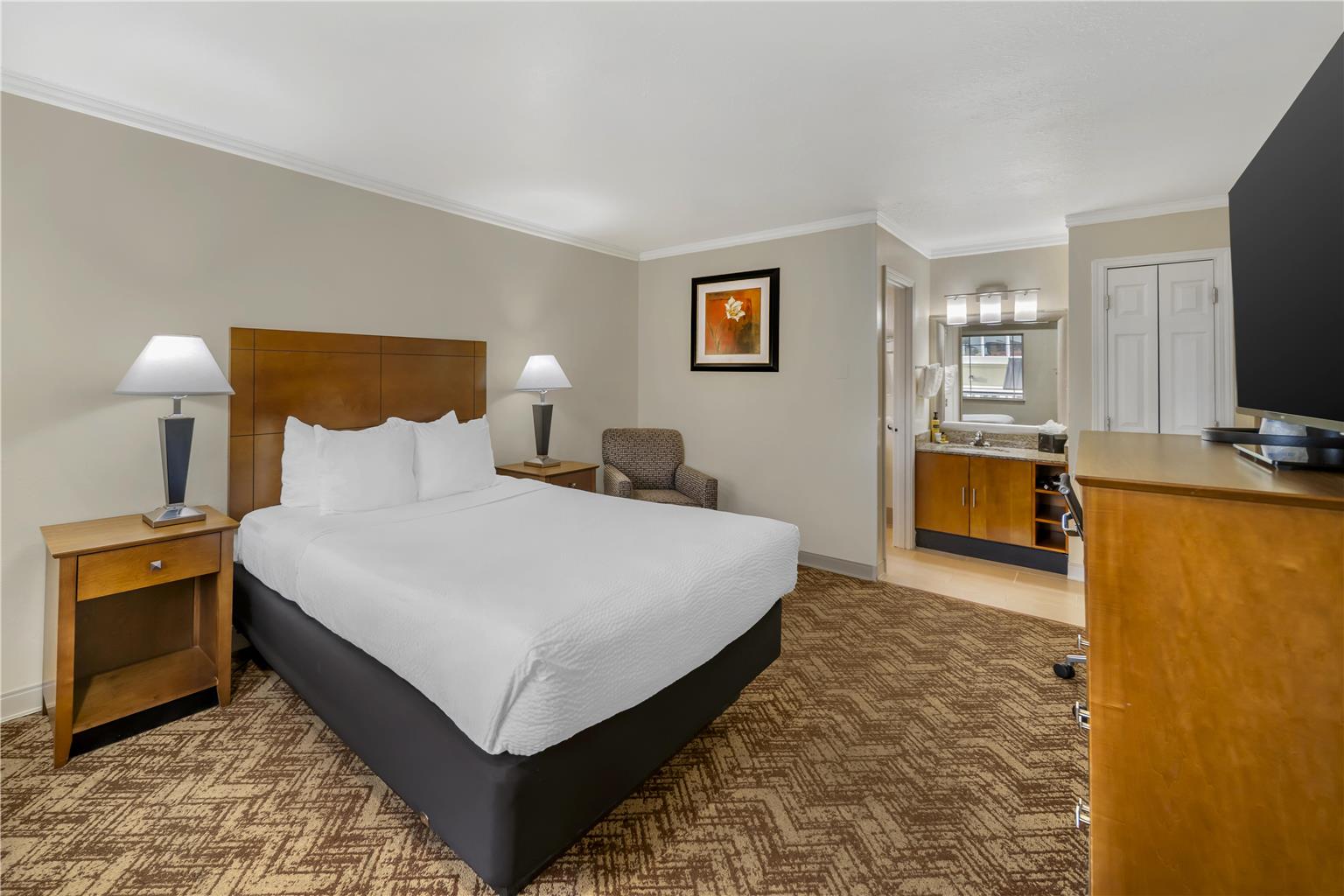 Best Western Plus Northwoods Inn - photo 29