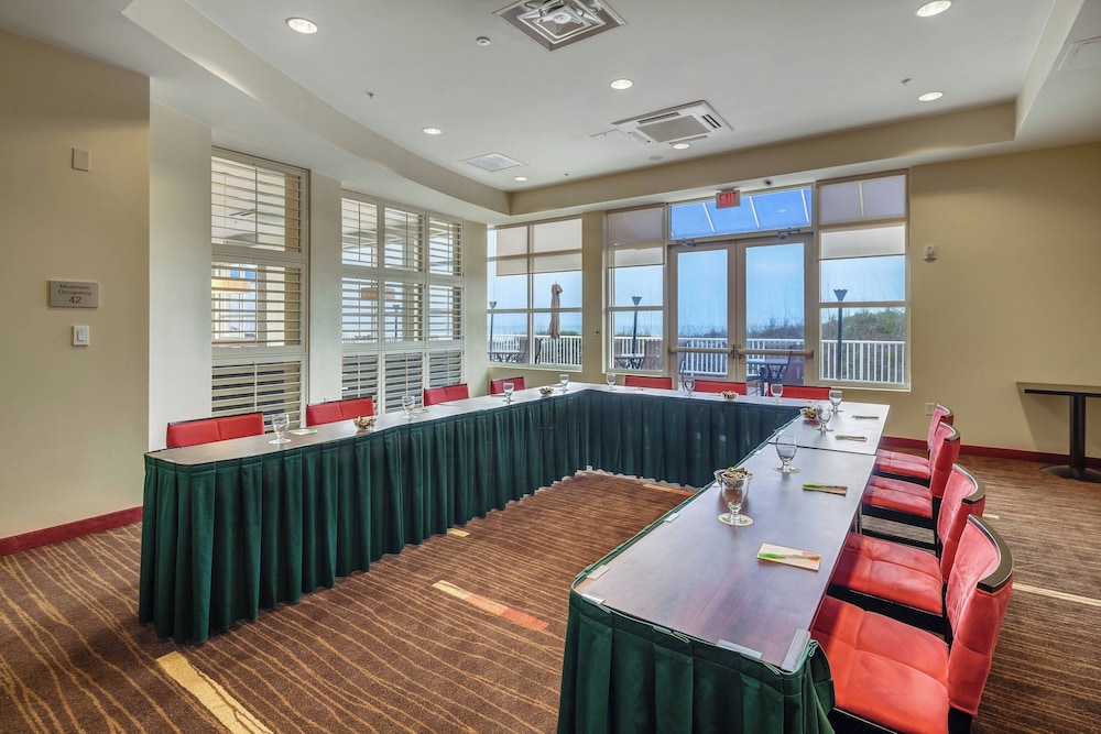 Courtyard by Marriott Jacksonville Beach Oceanfront - photo 41