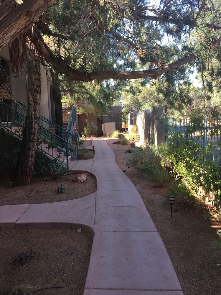 Southwest Inn at Sedona - photo 38