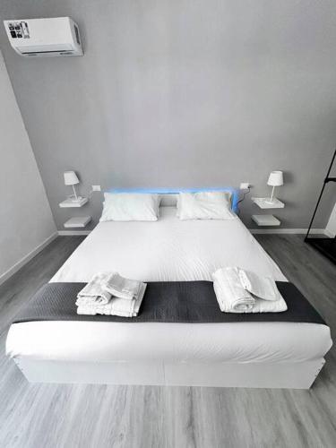 Maison Monferrato — 4-Star Luxury Hotel in Rome, Italy