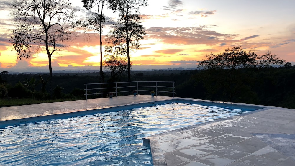 La Bella Vista