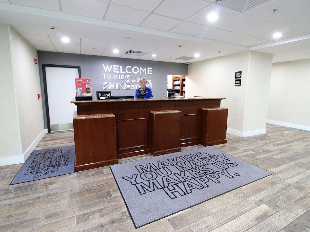 Hampton Inn & Suites Palm Coast - photo 6