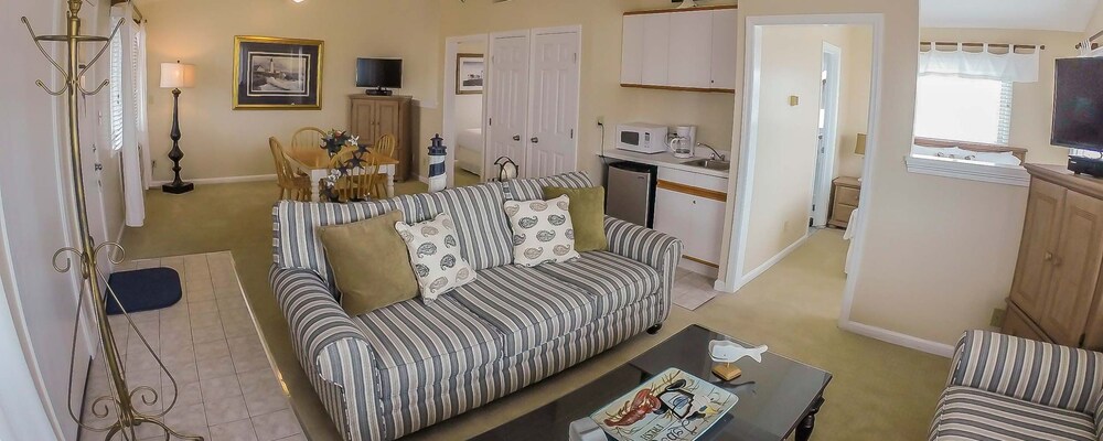 The Inn at Fairfield Beach - photo 45