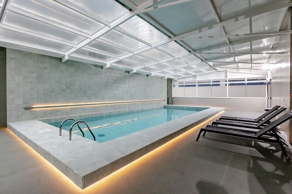 Hotel Pires — 4-Star Luxury Hotel in Balneario Camboriu, Brasil