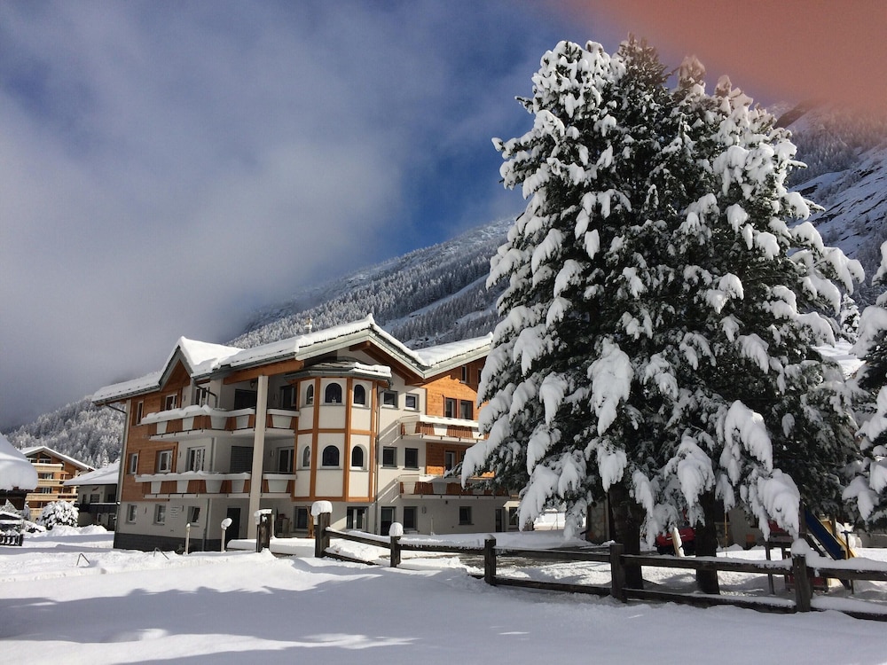 Sergeants Accommodation - carbon neutral hotel in Nelson