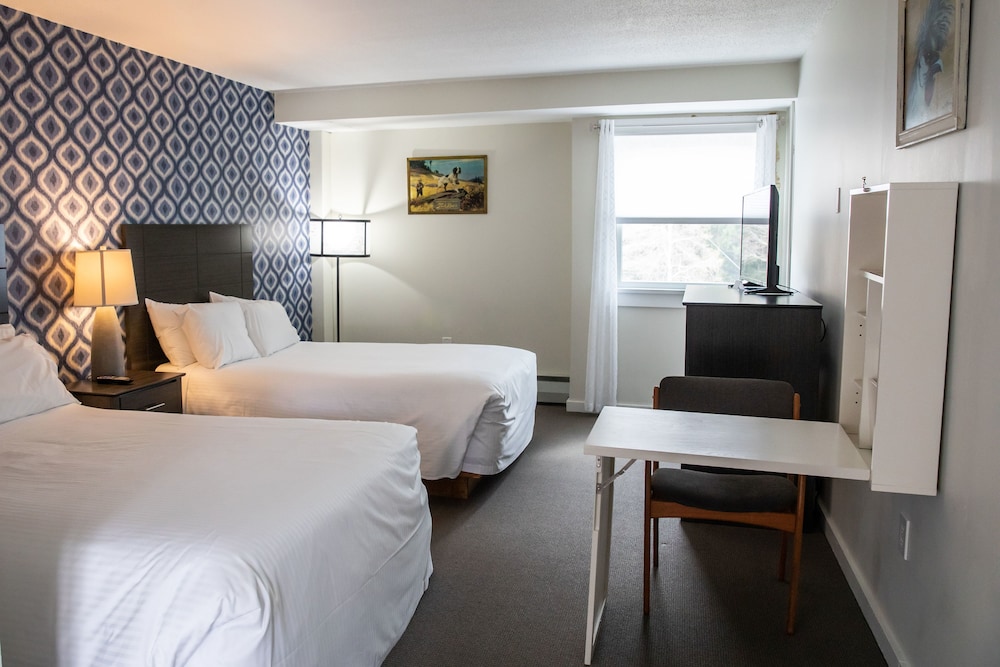 Clear River Inn - photo 8