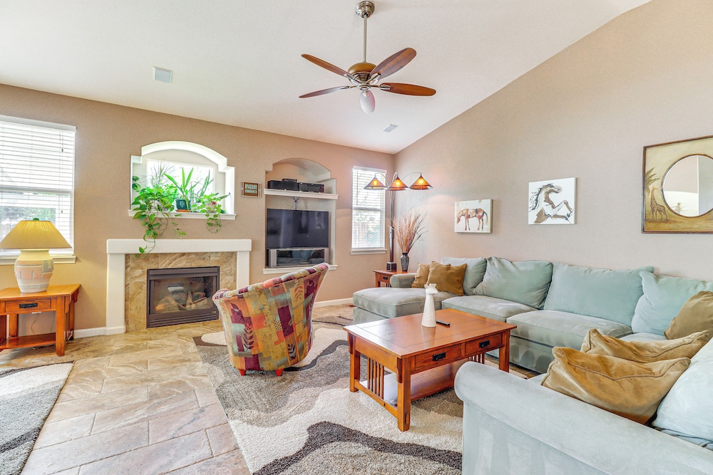 Game Room & Fireplace: Reno Home 5 Mi to Dtwn
