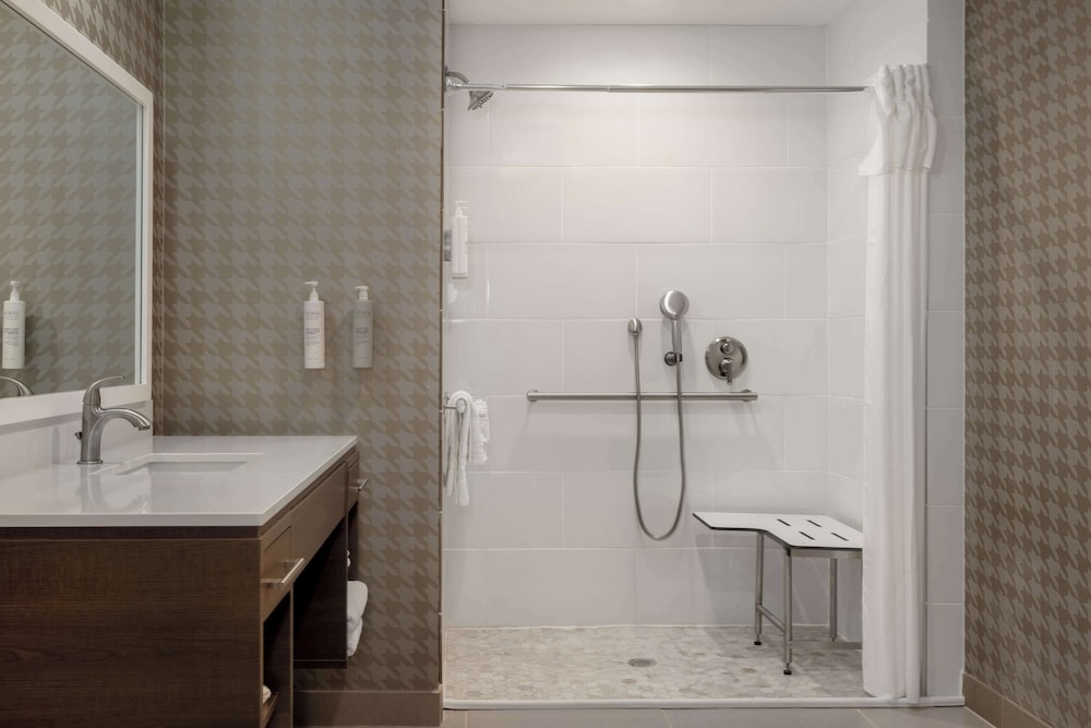 Home2 Suites by Hilton Brownwood - photo 27