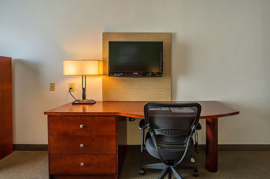 Sleep Inn & Suites Manchester near Arnold AFB - photo 23