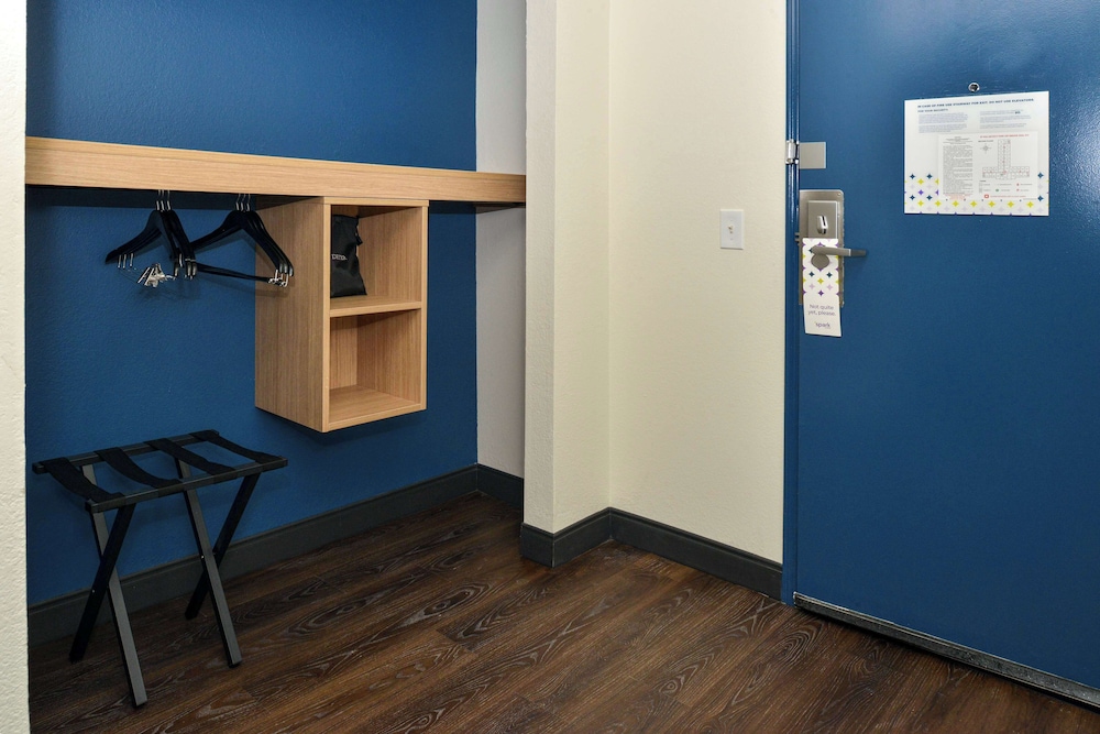 Spark by Hilton Dallas Medical District Love Field - photo 29