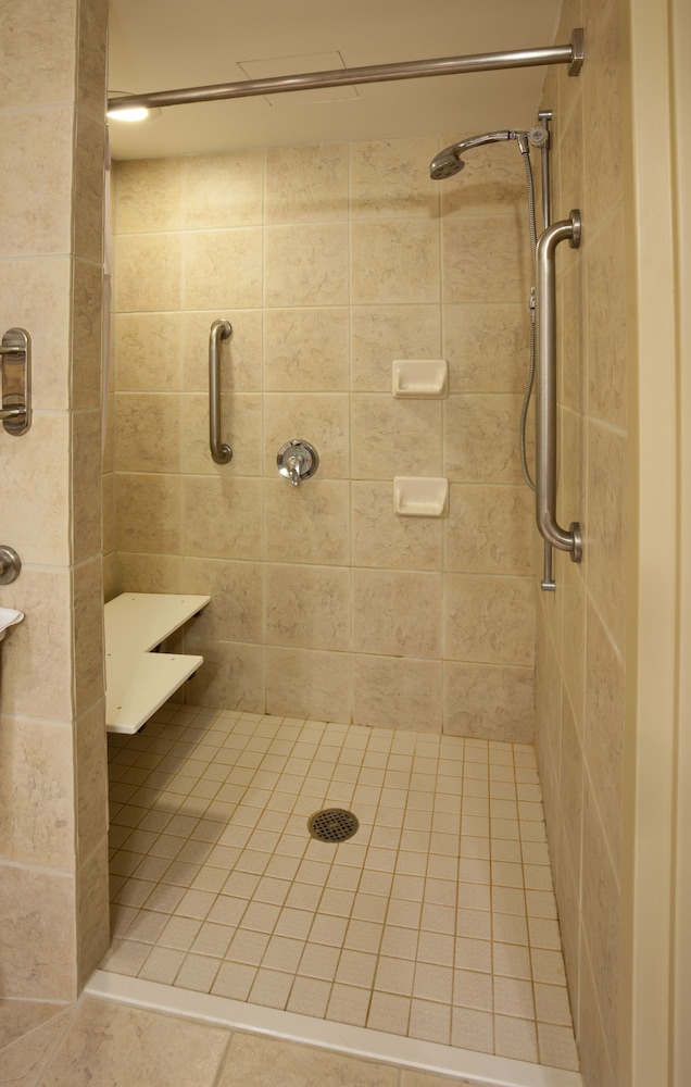 Crowne Plaza Minneapolis West by IHG - photo 22