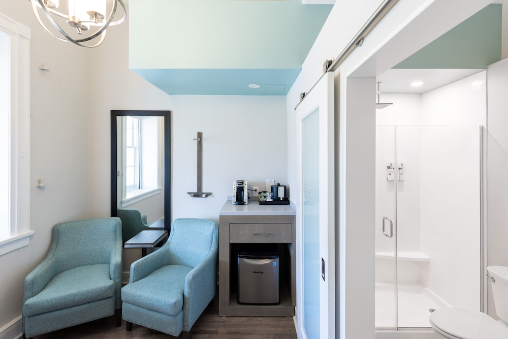 The Blackburn Inn and Conference Center - photo 37