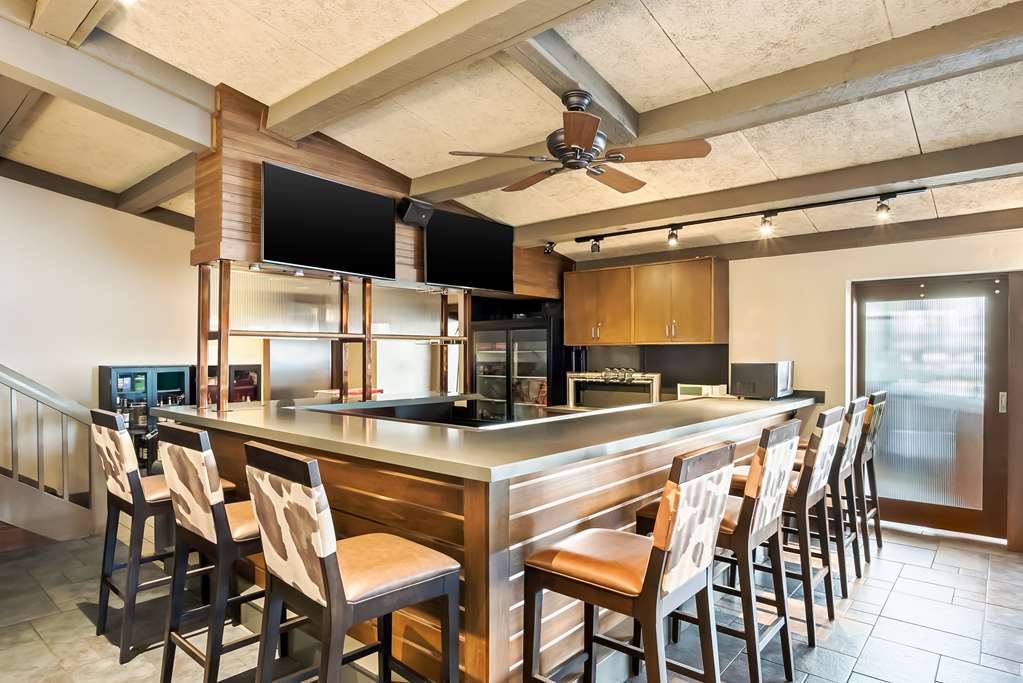 Best Western Outlaw Inn - photo 12