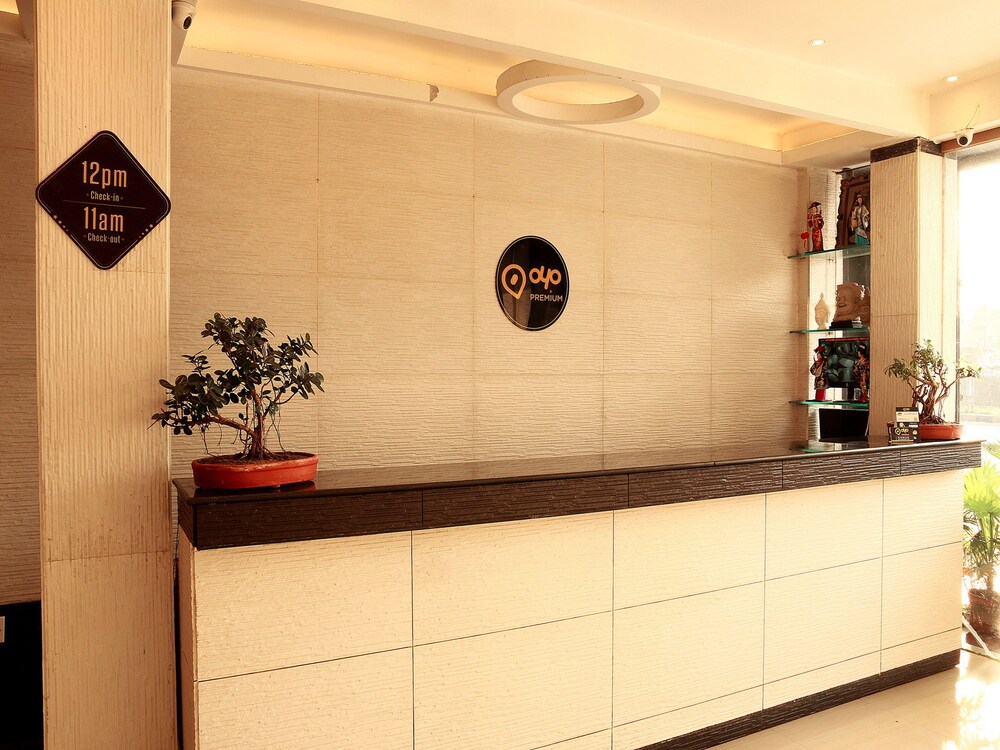 Oyo 2911 The Pearl Hotel