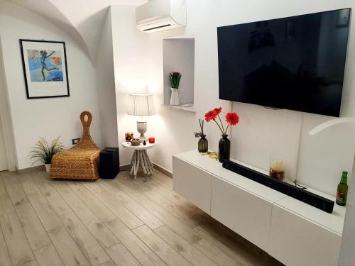 VHOME Exclusive Living Room — 4-Star Luxury Hotel in Catania, Italy