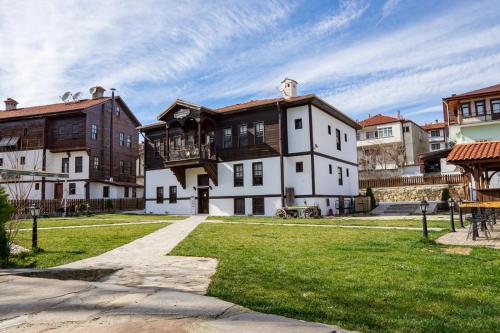 Hac Rfatlar Konag — Tarakli