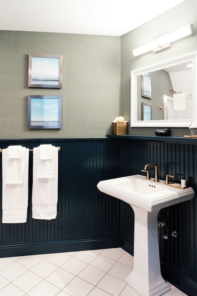 The Sagaponack - photo 18