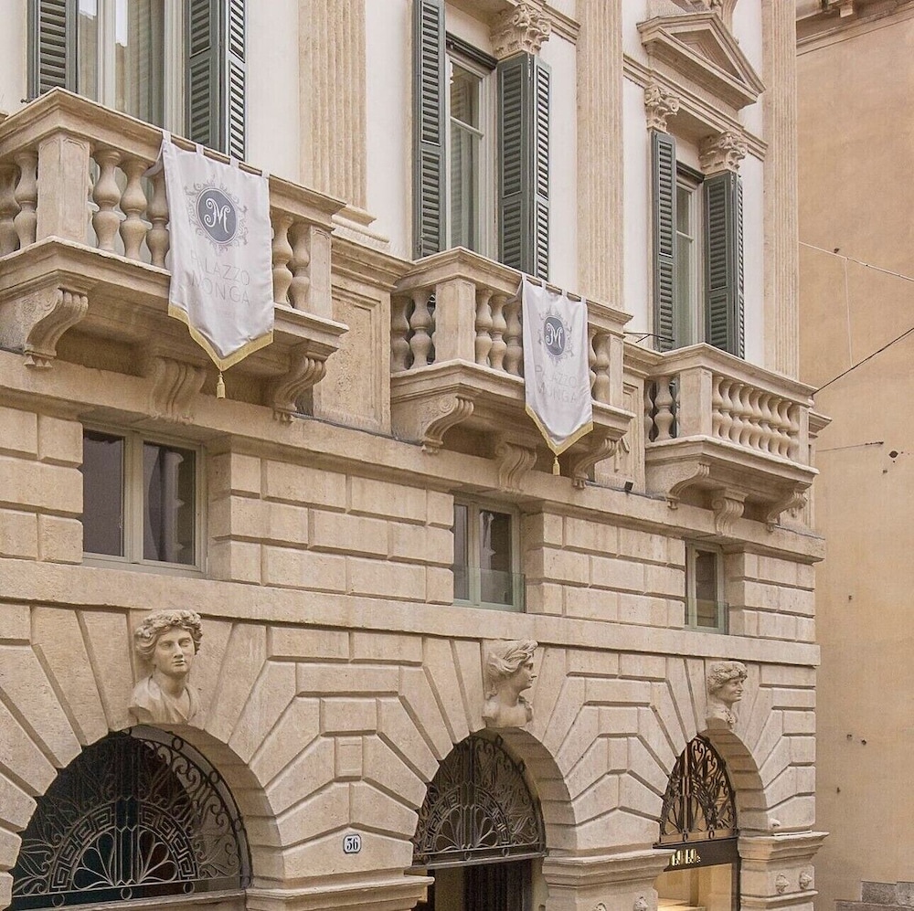 The Ambassador Apartment by Palazzo Monga — 4-Star Luxury Hotel in Verona, Italy